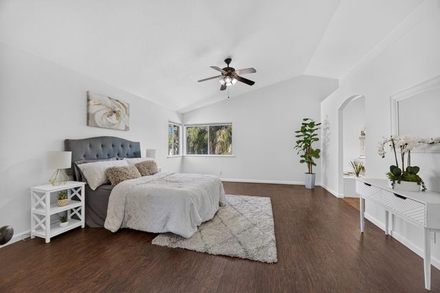 8936 Sheldon Creek Dr, Elk Grove, CA 95624