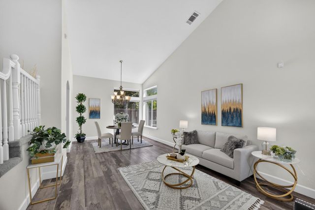 8936 Sheldon Creek Dr, Elk Grove, CA 95624