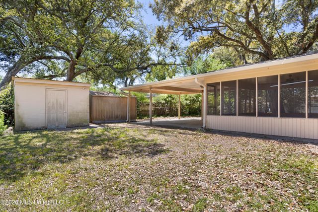 2320 Curcor Drive, Gulfport, MS 39507