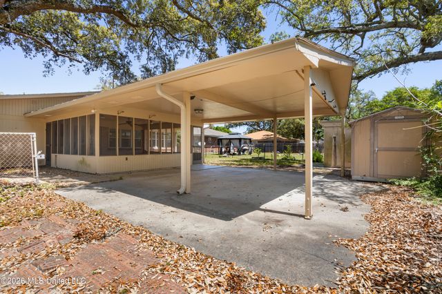 2320 Curcor Drive, Gulfport, MS 39507