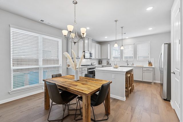 3904 Gildas Lane, Lewisville, TX 75010