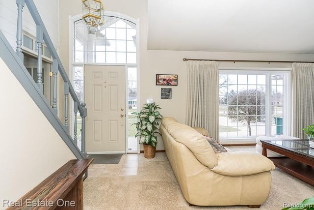 1801 Tahyio Road, Owosso Charter Township, MI 48867