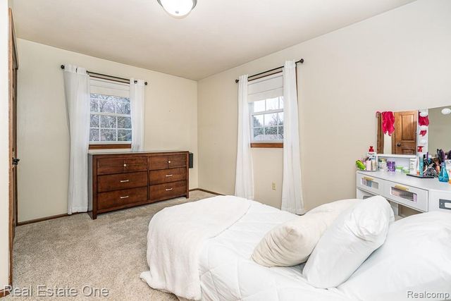 1801 Tahyio Road, Owosso Charter Township, MI 48867