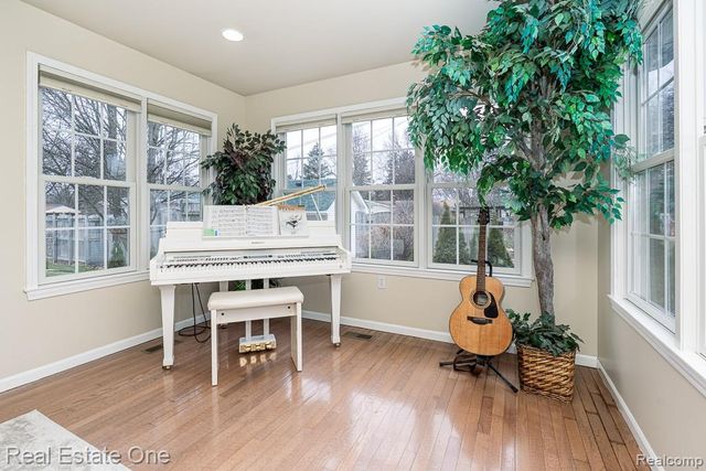 1801 Tahyio Road, Owosso Charter Township, MI 48867