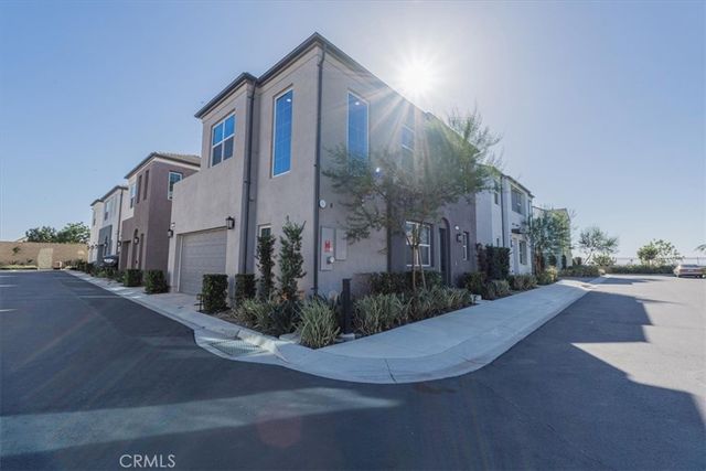 2422 E Encanto Paseo, Ontario, CA 91762