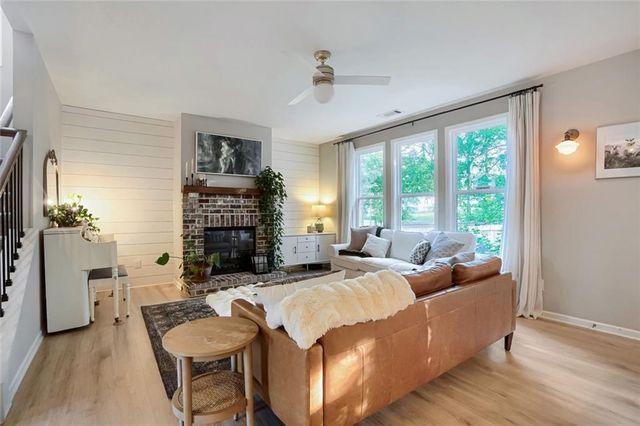 243 N Gwinnett Street, Buford, GA 30518