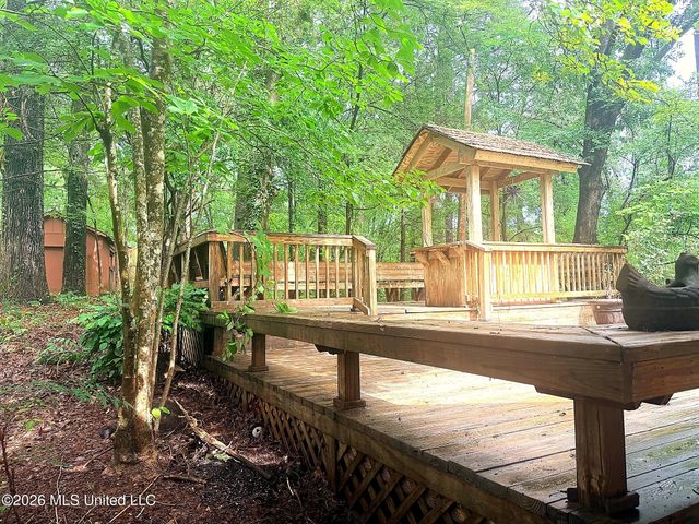 320 Springhill Drive, Terry, MS 39170
