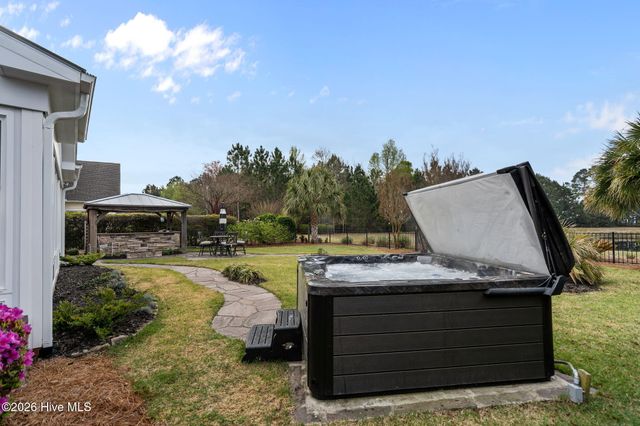 5026 Stoney Point Drive, Leland, NC 28451