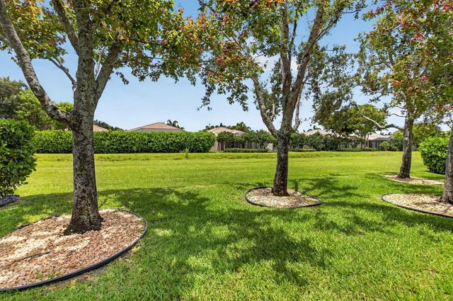 9052 Greenstone Ridge Way, Boynton Beach, FL 33473