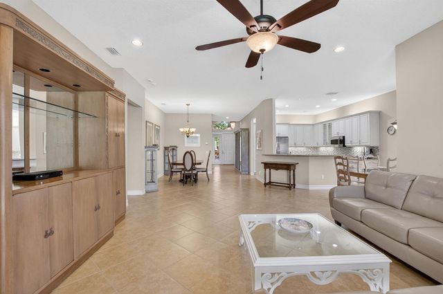 9052 Greenstone Ridge Way, Boynton Beach, FL 33473
