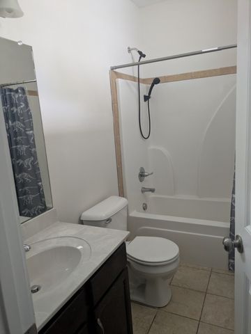 613 Snowshoe Ln, Clarksville, TN 37040