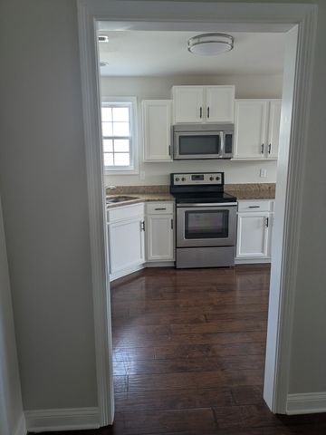 613 Snowshoe Ln, Clarksville, TN 37040