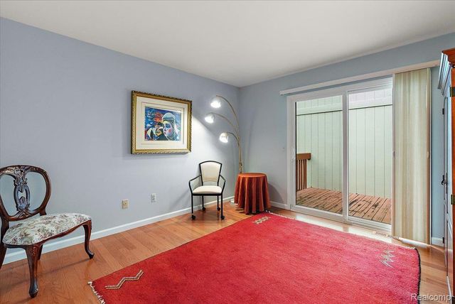 5515 Walnut Circle W 42, West Bloomfield Charter Township, MI 48322