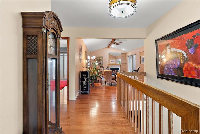 5515 Walnut Circle W 42, West Bloomfield Charter Township, MI 48322