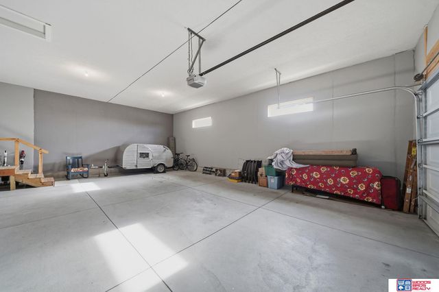 8300 Yankee Woods Drive, Lincoln, NE 68516