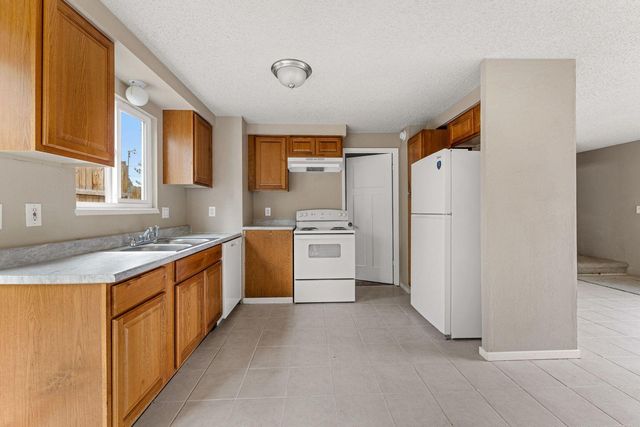 1215 W Main Street C, G, J, Medford, OR 97501