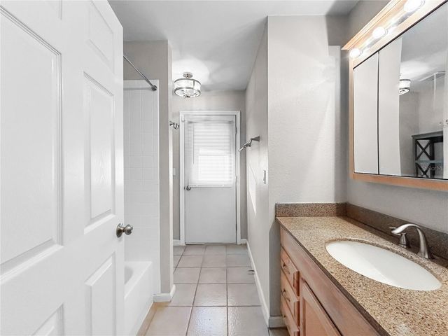 4518 OAK RIVER CIRCLE, Valrico, FL 33596