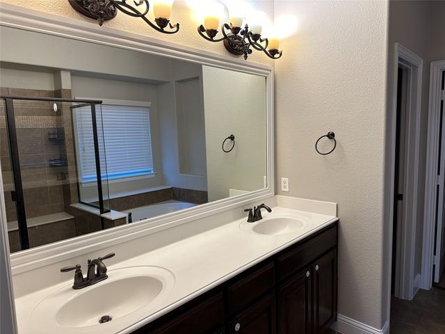 3917 Jeanette Lane, Mckinney, TX 75071
