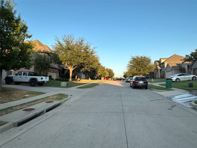 3917 Jeanette Lane, Mckinney, TX 75071