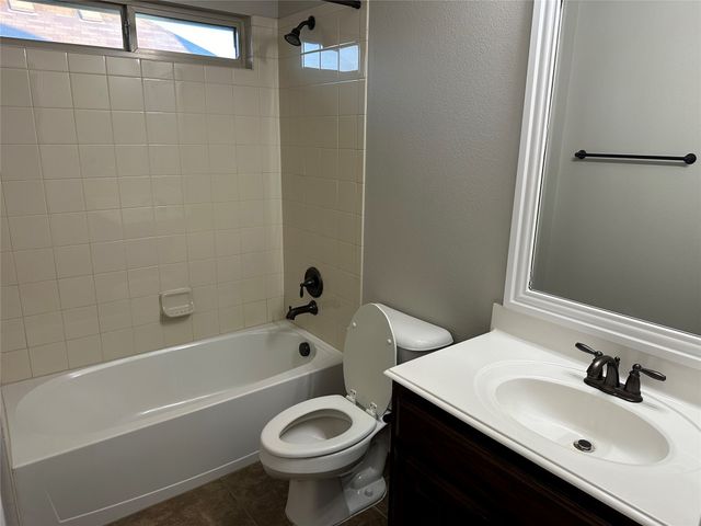 3917 Jeanette Lane, Mckinney, TX 75071