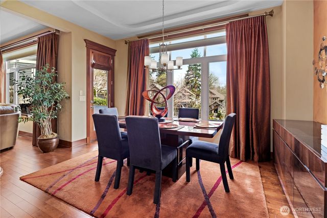 2262 NW Fall Line Lane, Issaquah, WA 98027