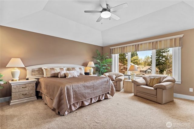 2262 NW Fall Line Lane, Issaquah, WA 98027