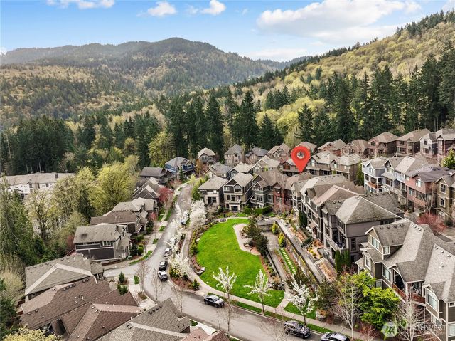 2262 NW Fall Line Lane, Issaquah, WA 98027