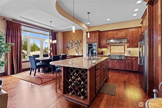 2262 NW Fall Line Lane, Issaquah, WA 98027