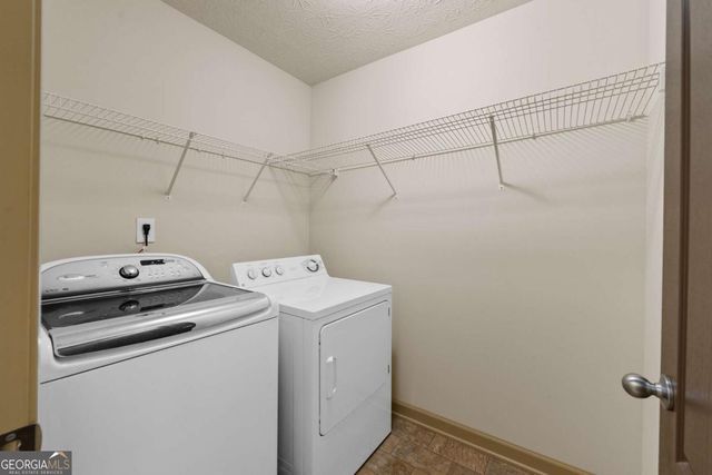 4589 Mcever View Drive, Sugar Hill, GA 30518