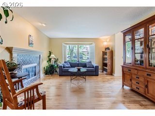 15093 Sw ASHLEY Dr, Portland, OR 97224