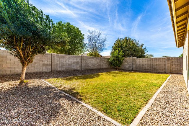 797 W BANYAN Avenue, Queen Creek, AZ 85140