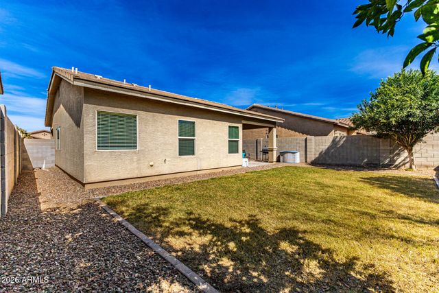 797 W BANYAN Avenue, Queen Creek, AZ 85140