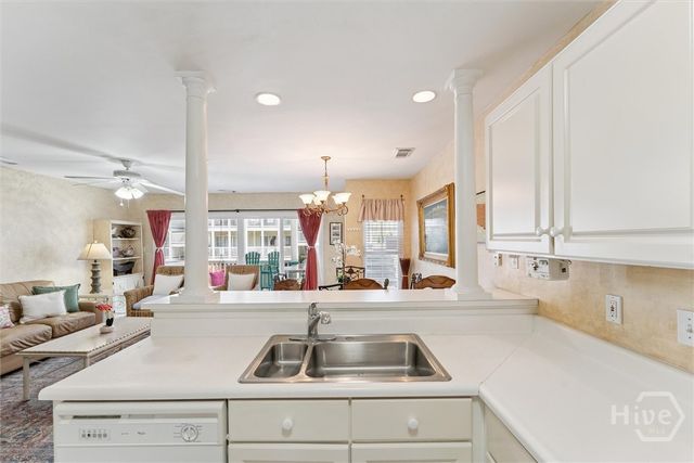 3 17th Street 2, Tybee Island, GA 31328