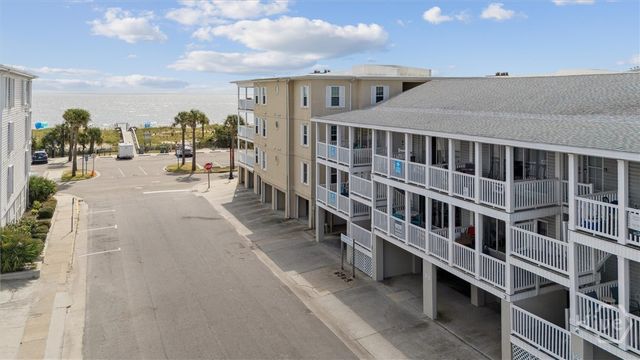 3 17th Street 2, Tybee Island, GA 31328