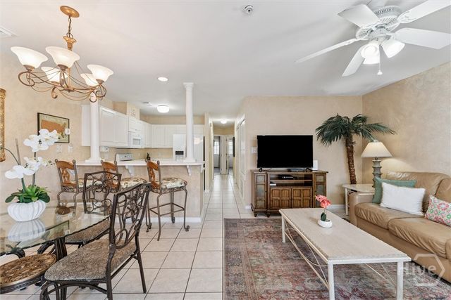 3 17th Street 2, Tybee Island, GA 31328