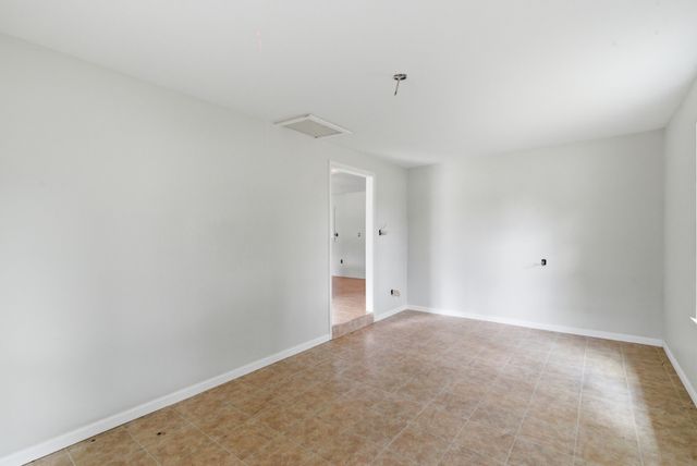 203 N Kickapoo Street, Lipan, TX 76462