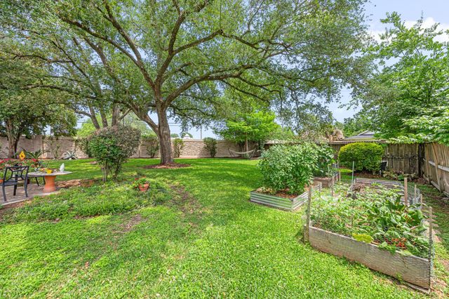 3110 Lynbrook Court, Sugar Land, TX 77478