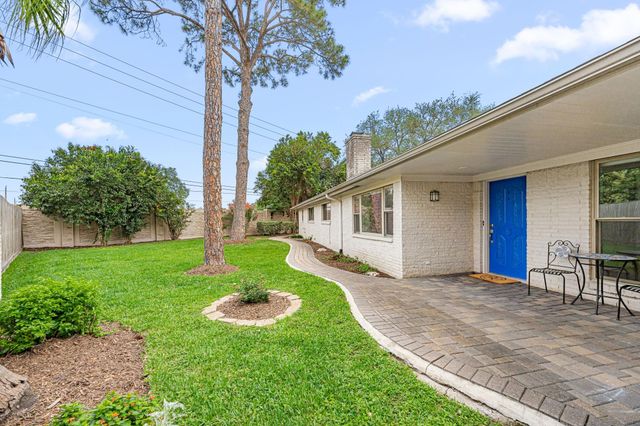 3110 Lynbrook Court, Sugar Land, TX 77478