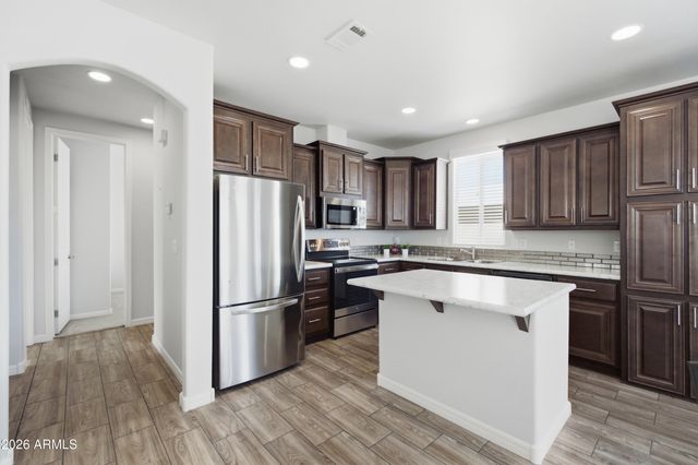 650 N Hawes Road 3313, Mesa, AZ 85207
