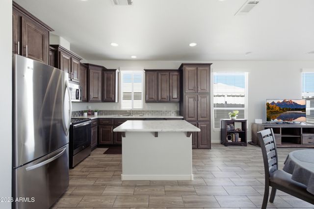 650 N Hawes Road 3313, Mesa, AZ 85207