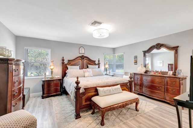 7187 Summer Tree Drive, Boynton Beach, FL 33437