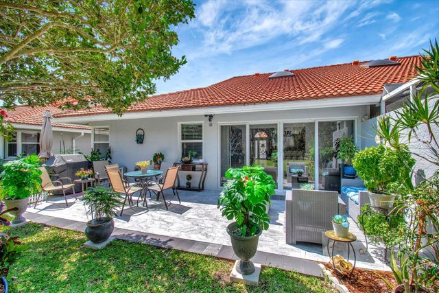 7187 Summer Tree Drive, Boynton Beach, FL 33437