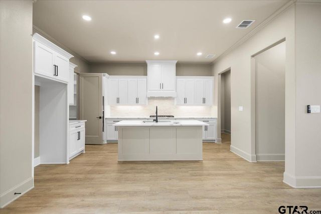 371 Mac Circle, Bullard, TX 75757