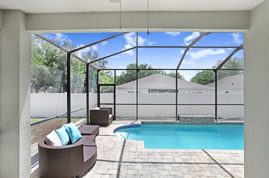 Image 24 of property listing at 6915 MONARCH PARK DRIVE, Apollo Beach, FL 33572