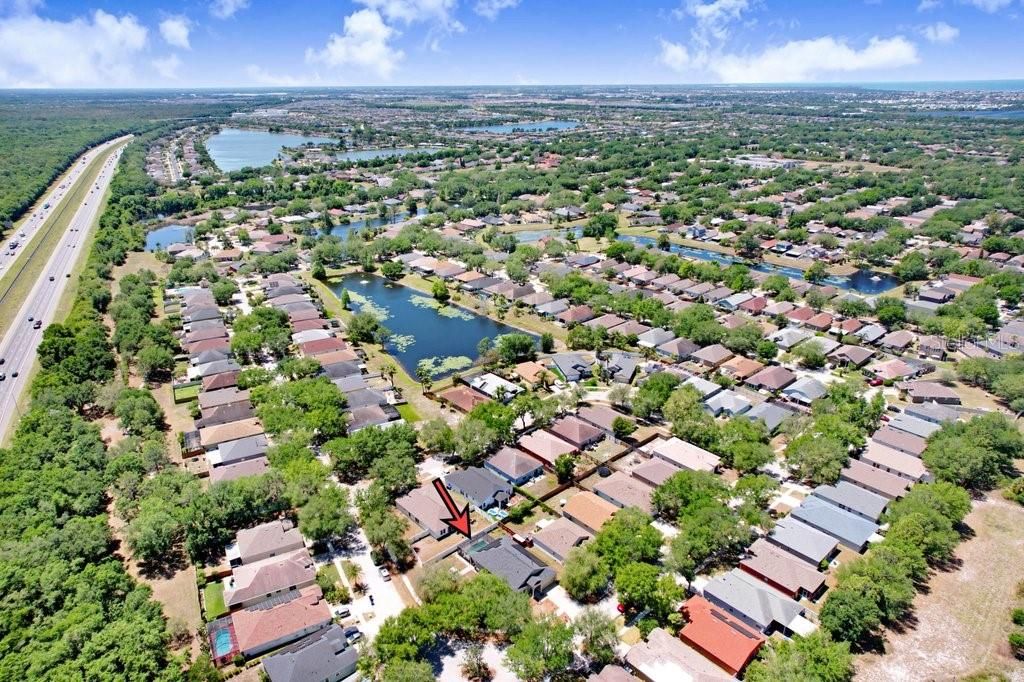 Image 37 of property listing at 6915 MONARCH PARK DRIVE, Apollo Beach, FL 33572