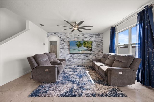 1467 RIVERBOAT DRIVE, Kissimmee, FL 34744