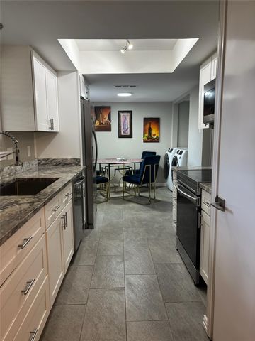 439 Malden Drive, Richardson, TX 75080