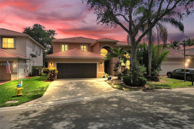 6204 NW 78th Ct, Parkland, FL 33067