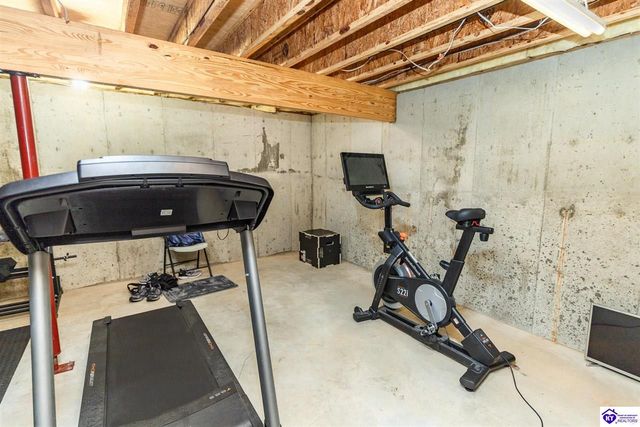 260 Villa Ray Drive, Radcliff, KY 40160