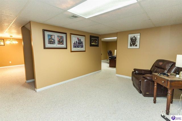 260 Villa Ray Drive, Radcliff, KY 40160